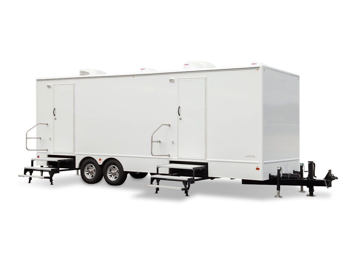 10 station restroom trailer